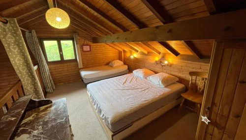 Chalet entier, vue panoramique, ruisseau et sauna. - Foto 4