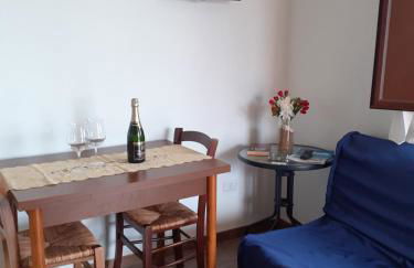 agriturismo gli olivastri, appartamento la rosa dei venti con piscina e solarium , vista mare ,climatizzatore ,wifi - Foto 13