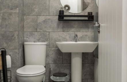 Wonderful Townhouse with BBQ Backyard - Foto 24