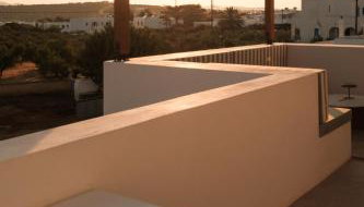 Mazi Paros - Photo 2