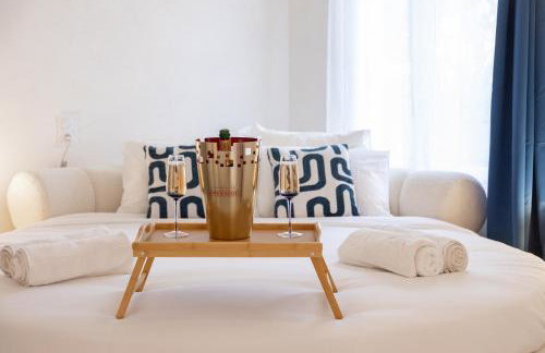 Suite romantique Santorini avec Balnéo & Sauna - Foto 14