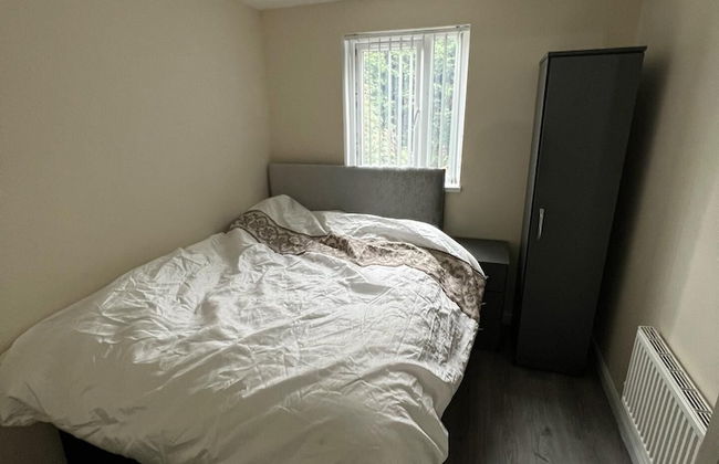 1 Private Bedroom Sharing Bathroom and Kitchen - Foto 2