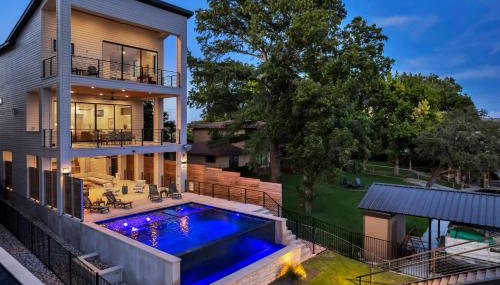 The High Life with Concierge Services - Foto 2