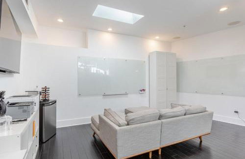 Lagoon Living Offsite and Family Retreat! - Foto 31