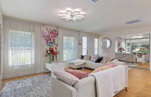 Minutes to boat ramps and beach and private pool! - Foto 24