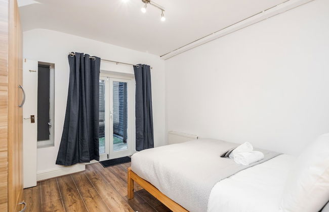 Charming 1-bed Basement Apartment in Lewisham - Foto 5