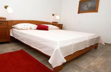 Apartment Vesna with terrace - Photo 12