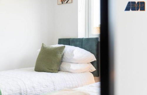 3BR Home in Kilmarnock Sleeps 6 - Foto 33