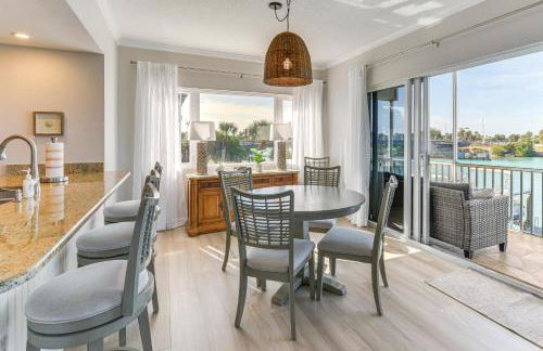 Waterfront Nokomis Condo Less Than Half Mile to Beach! - Foto 8