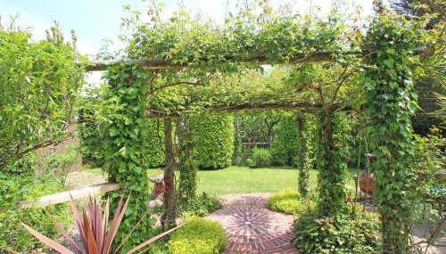 Summer House - Photo 5