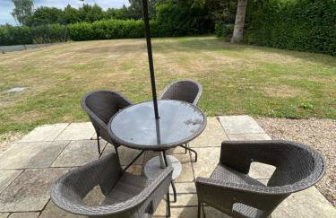 Luxury barn Retreat - sleeps 2-4, quiet location with parking - Foto 5