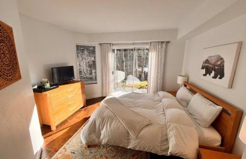 Snowcreek IV - Cozy Mammoth Ski Condo with Mtn Views and Hot Tub - Foto 37