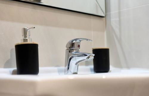 Modern 2 Bedroom - Foto 21