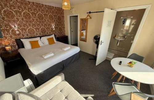 Southsea 2nd Floor Studio Apartment, Free Private Parking - Foto 4