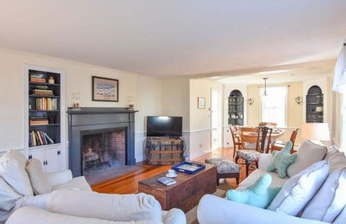 Heart of Brewster 5 Miles to Beach - Photo 7