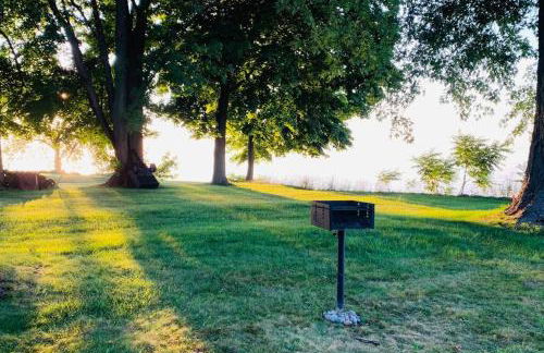 Lakefront Cottage w/ Private Beach- Niagara - Foto 18