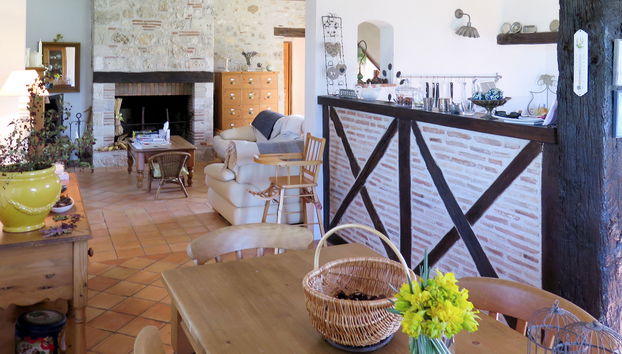 Kitchen / Dining Room