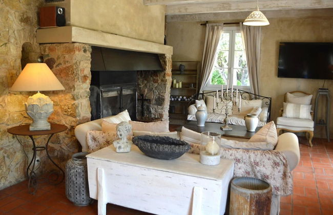 Holiday Home in Lorgues With Private Pool - Foto 27