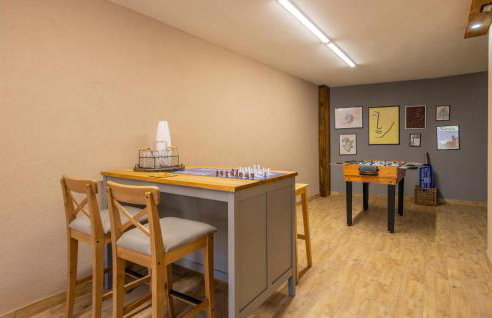 Gorgeous Home In Katuni With Wifi - Foto 31