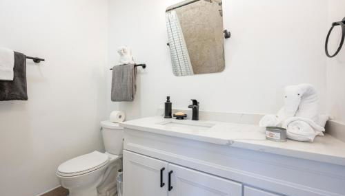 Lighthouse Guest Suites - Foto 4, towels, Shower