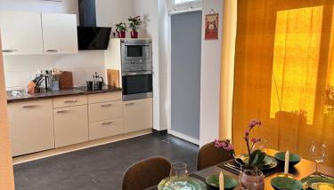 City Altstadt Appartement in unmittelbarer Nähe zu Saale und Marktplatz mit privatem Parkplatz - Foto 4