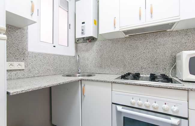 Barcelona Fira Apartments - Photo 50