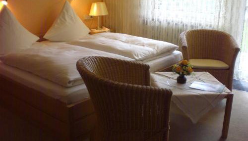 Amstadt's Birkenfels - Foto 2