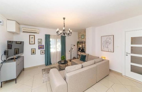 Amazing Apartment In Jadrija With Wifi - Foto 3