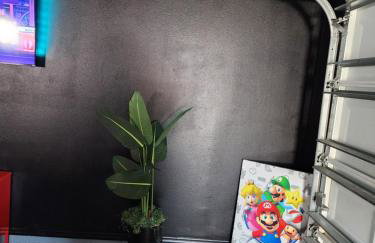 Lounge Area Office Fenced Yard Near It All - Photo 64