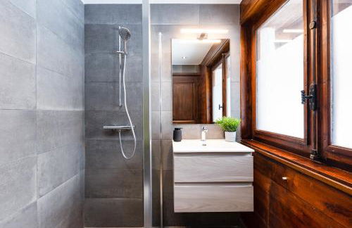 Chalet Les Praz - 280sqm - Sauna Cinema Fitness - 5 Bedrooms in Heart of Les Praz - By Cozee Rentals - Foto 19