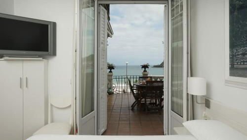 BREATHTAKING TERRACE VIEWS in luxury apartment - by www,SanSebastianApartments,es - Foto 5