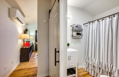 Cozy Montgomery Cottage with Porch, Near Lake Conroe - Foto 13