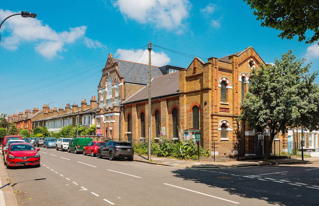 Enchanting Hammersmith Home Close to Shepherds Bush by Underthedoormat - Foto 33
