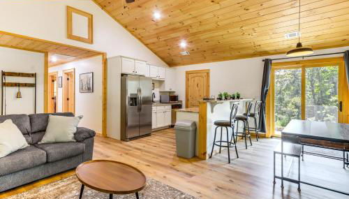 McCaysville Cabin Fire Pit, BBQ and More! - Foto 5