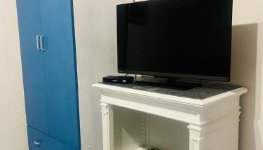 Villa by the Vulcano - 70mq plus large garden and patio - Foto 5