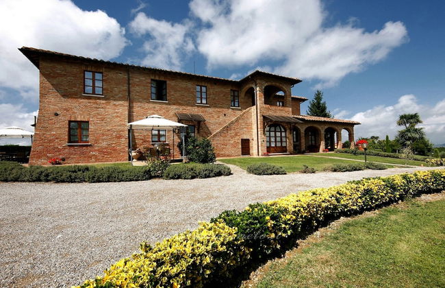 Agriturismo Sanguineto - Photo 1