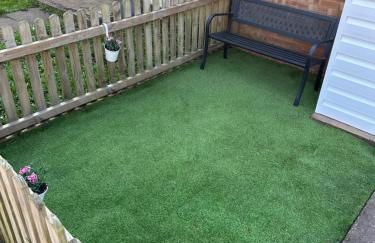 Home for 4 In rural Stoke prior 5 mins off the M5 - Foto 2