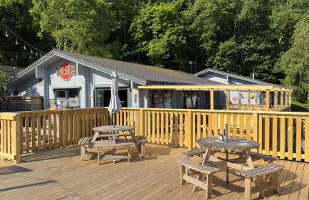 Lazy Bear Lodge with Hot Tub - Finlake Resort and Spa in Devon - Foto 40