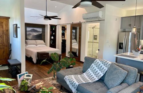 Cozy Guesthouse with Rooftop Deck - Foto 5