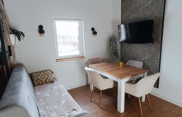 Dom wśród łąk - Foto 9