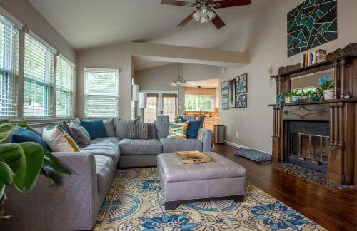 Comfortable, Family and Business Friendly 2BD/2BA House in North Austin - Foto 1