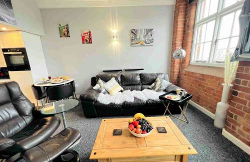 City Mill - Next to Town Centre Shopping and Restaurants - Free Parking - Foto 17