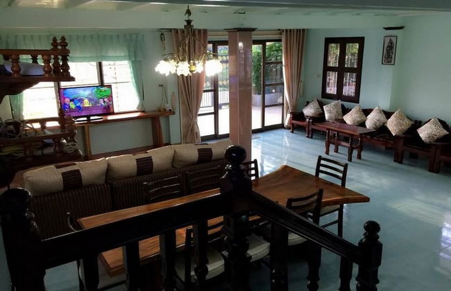 Maliwan Holiday Home - Foto 9