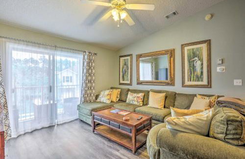 Cheery Condo with Community Pool and Waterslide! - Foto 5