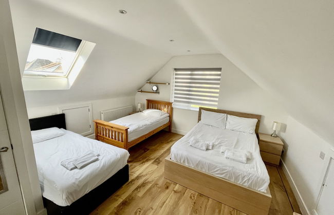 Four Corners Holiday Home with Hot Tub & Sauna - Foto 3