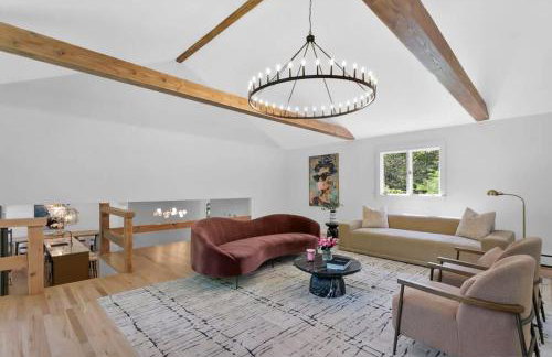 Renovated Retreat with Heated Pool - Foto 5