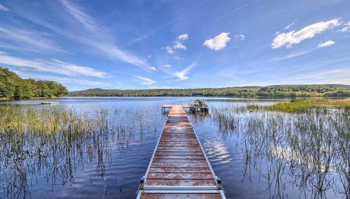 Rustic Retreat Across from Lake Family Friendly! - Foto 4