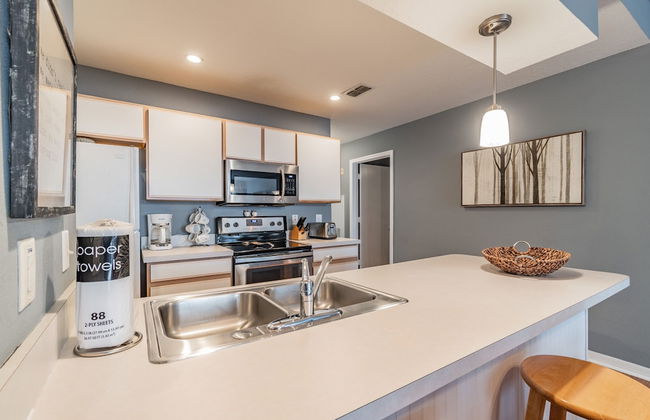 Near Theme Parks! Fabulous 3 BR Home, Star Wars Children's BR, Pool! - Foto 14