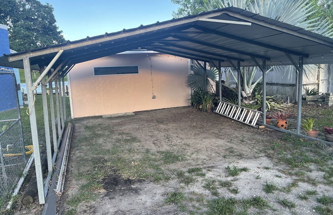 Rim Canal 'yellow House' With Canal Views & Boat Dock 1 Bedroom Cottage by RedAwning - Foto 19