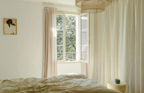 Designer House With Pool View In Saint Montan - Foto 28